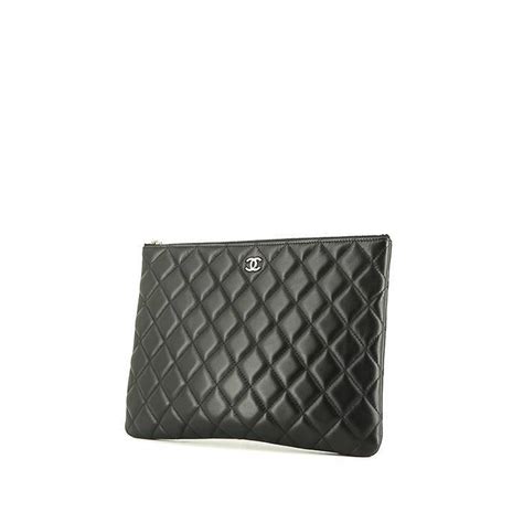 Chanel Pochette 